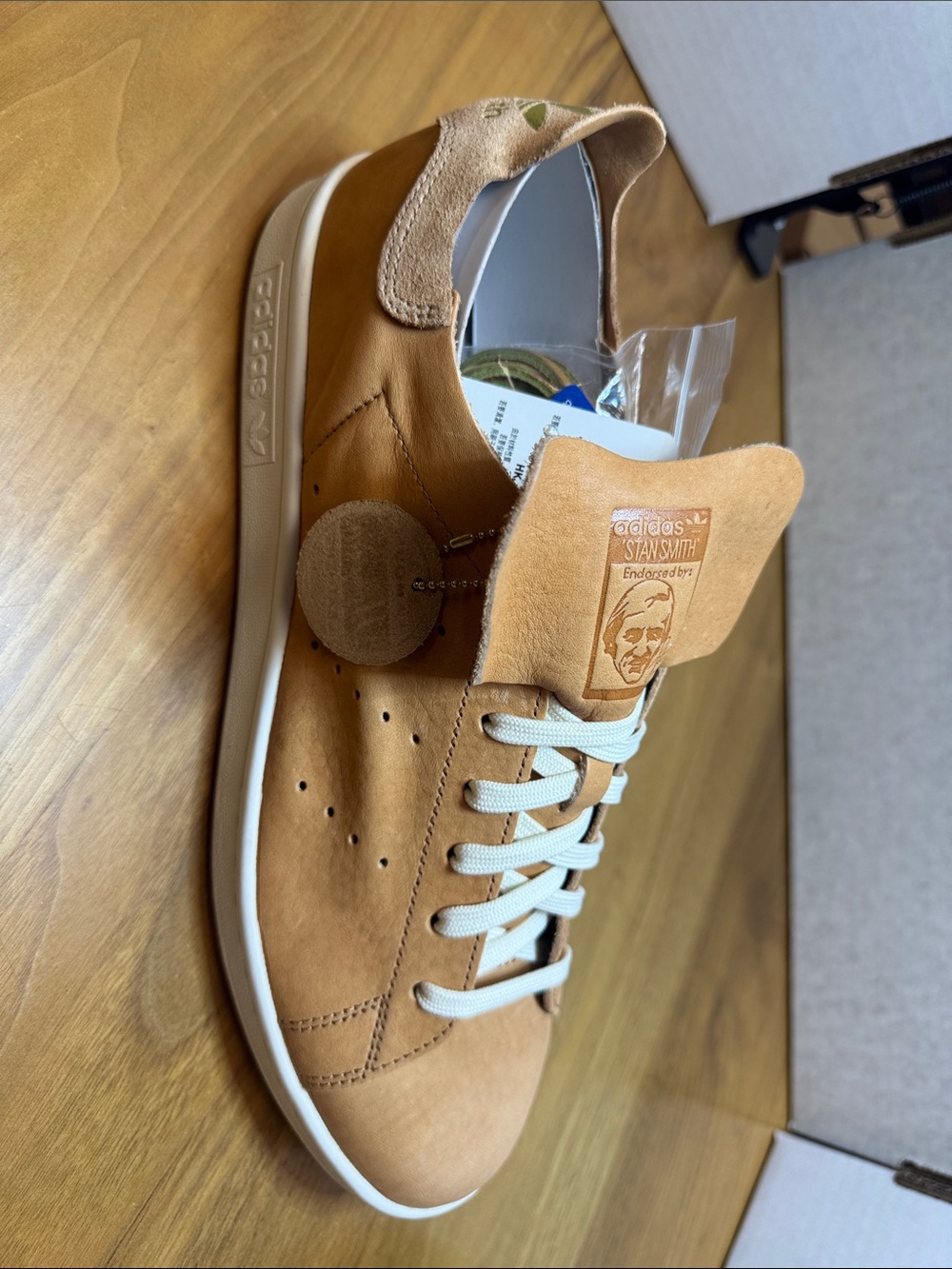 Adidas Men’s Leather Sneakers Horween Leather Edition - Picture 4 of 6